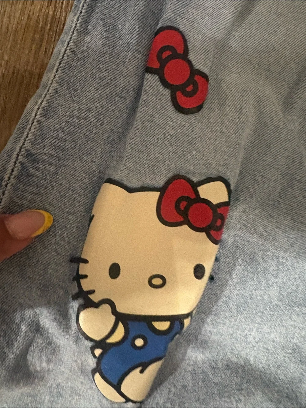 Hello Kitty Light Wash Wide-Leg H&M size 10 Jeans